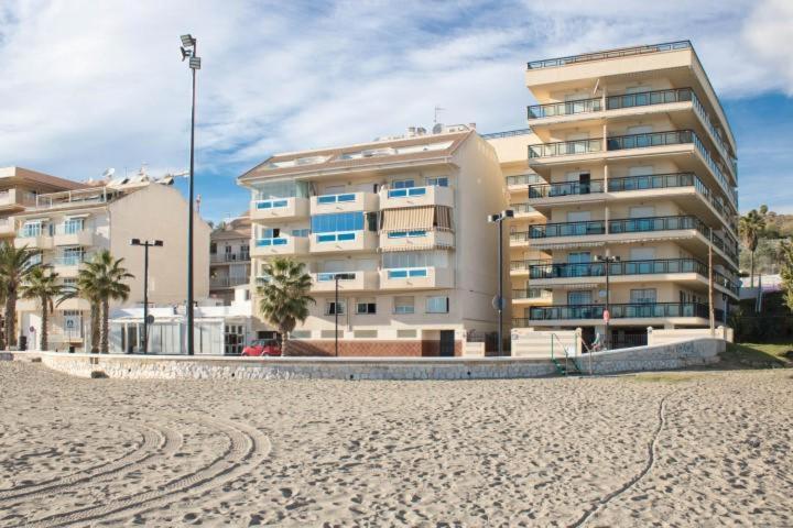 Paradise Suites La Cubana Beach Fuengirola Esterno foto