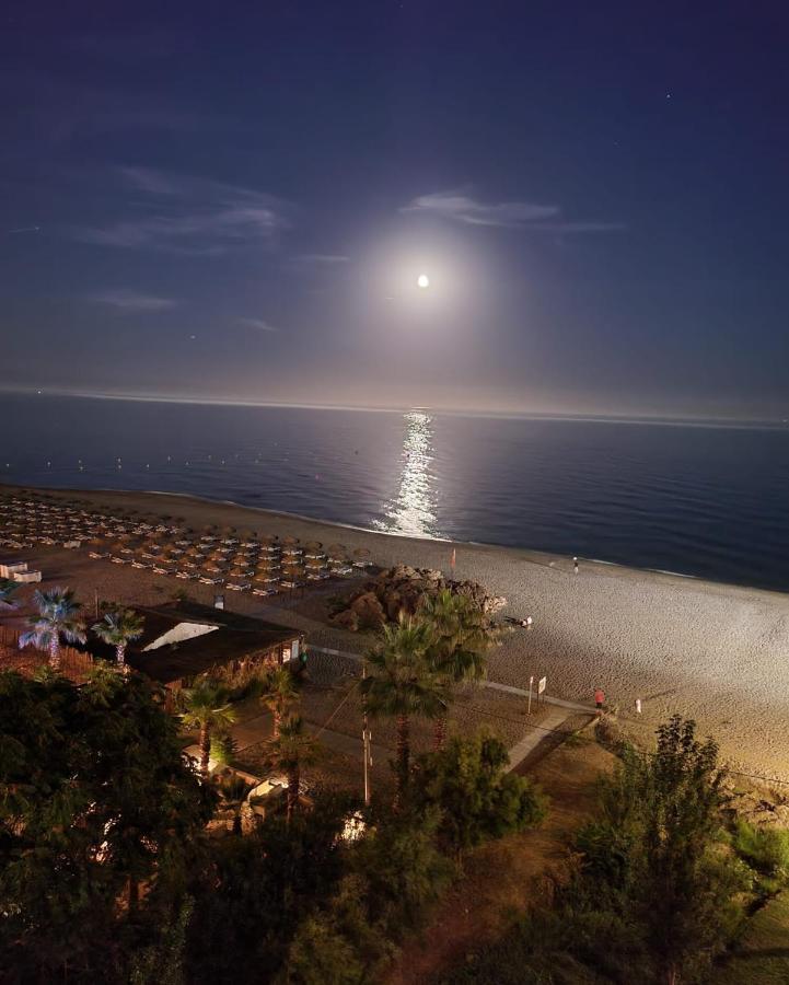 Paradise Suites La Cubana Beach Fuengirola Esterno foto